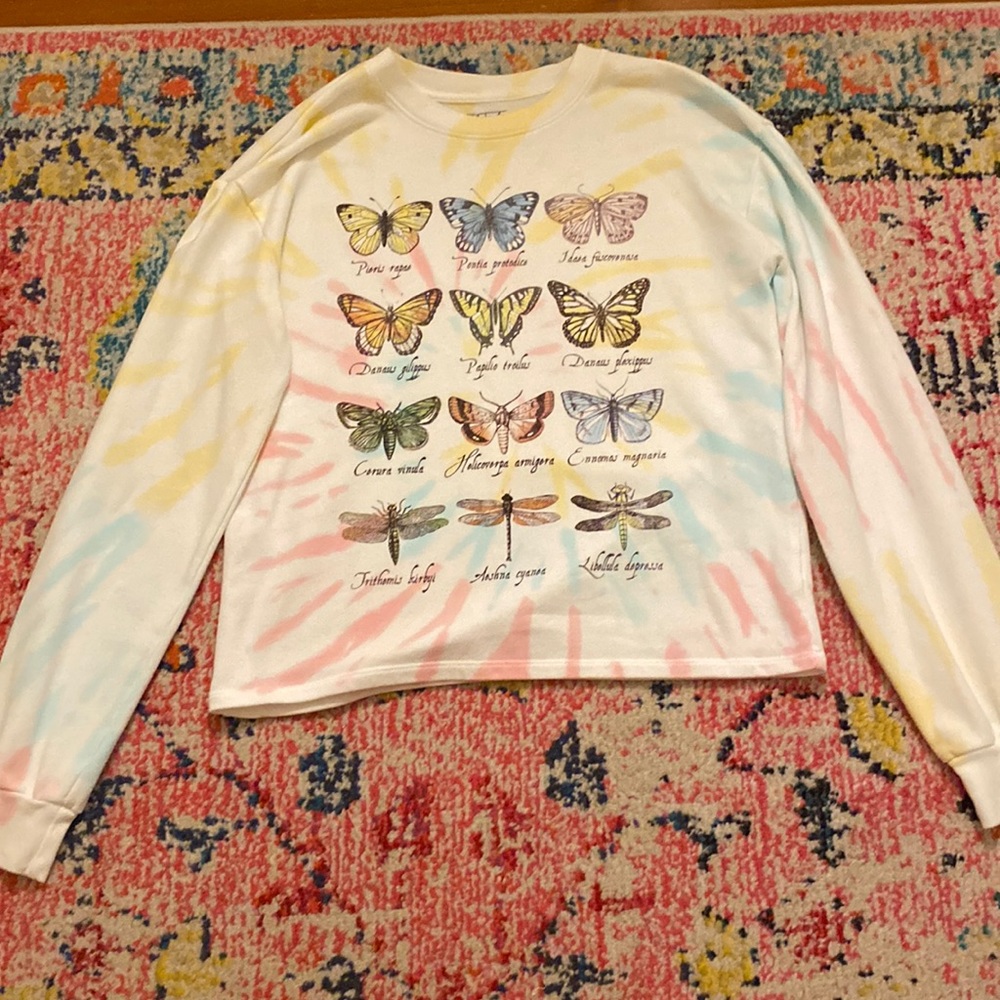 Freeze butterfly tie dye crewneck